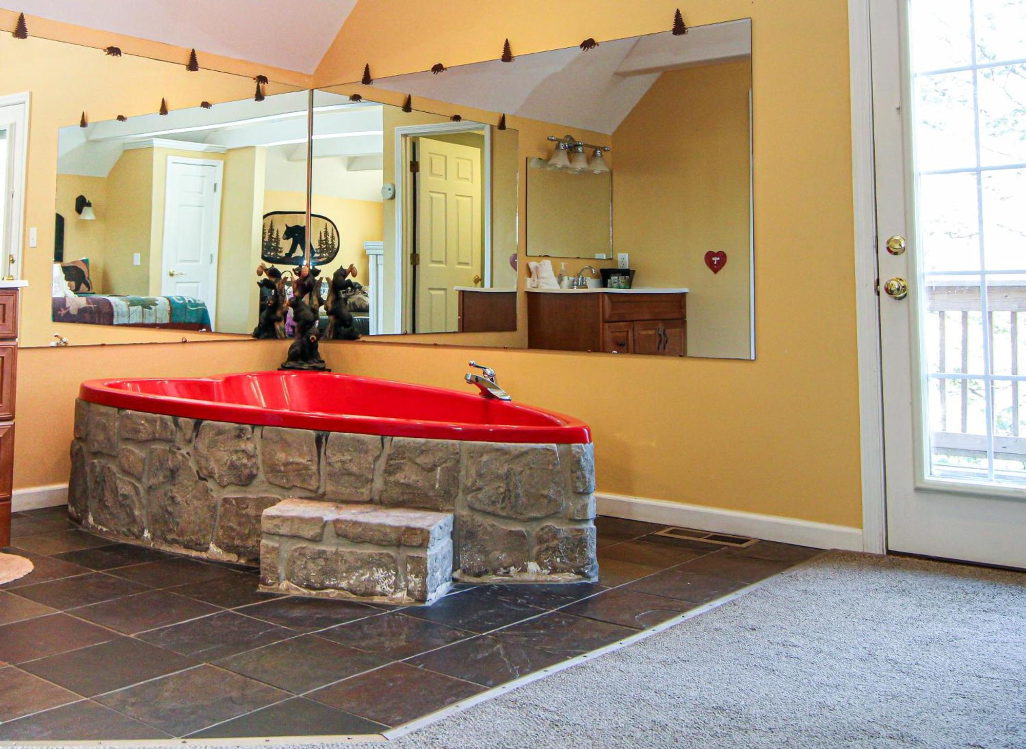 First Love Gatlinburg Room photo